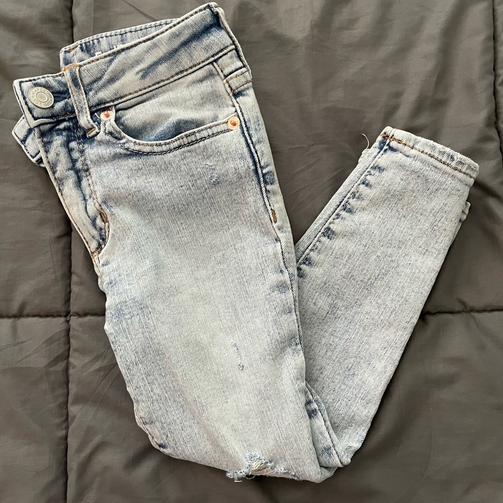 Toddler distress skinny jeans